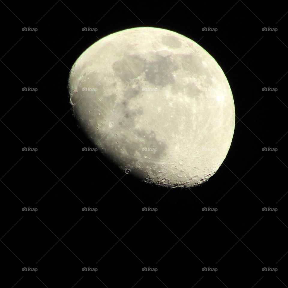 Moon photo, not full moon but with nice details