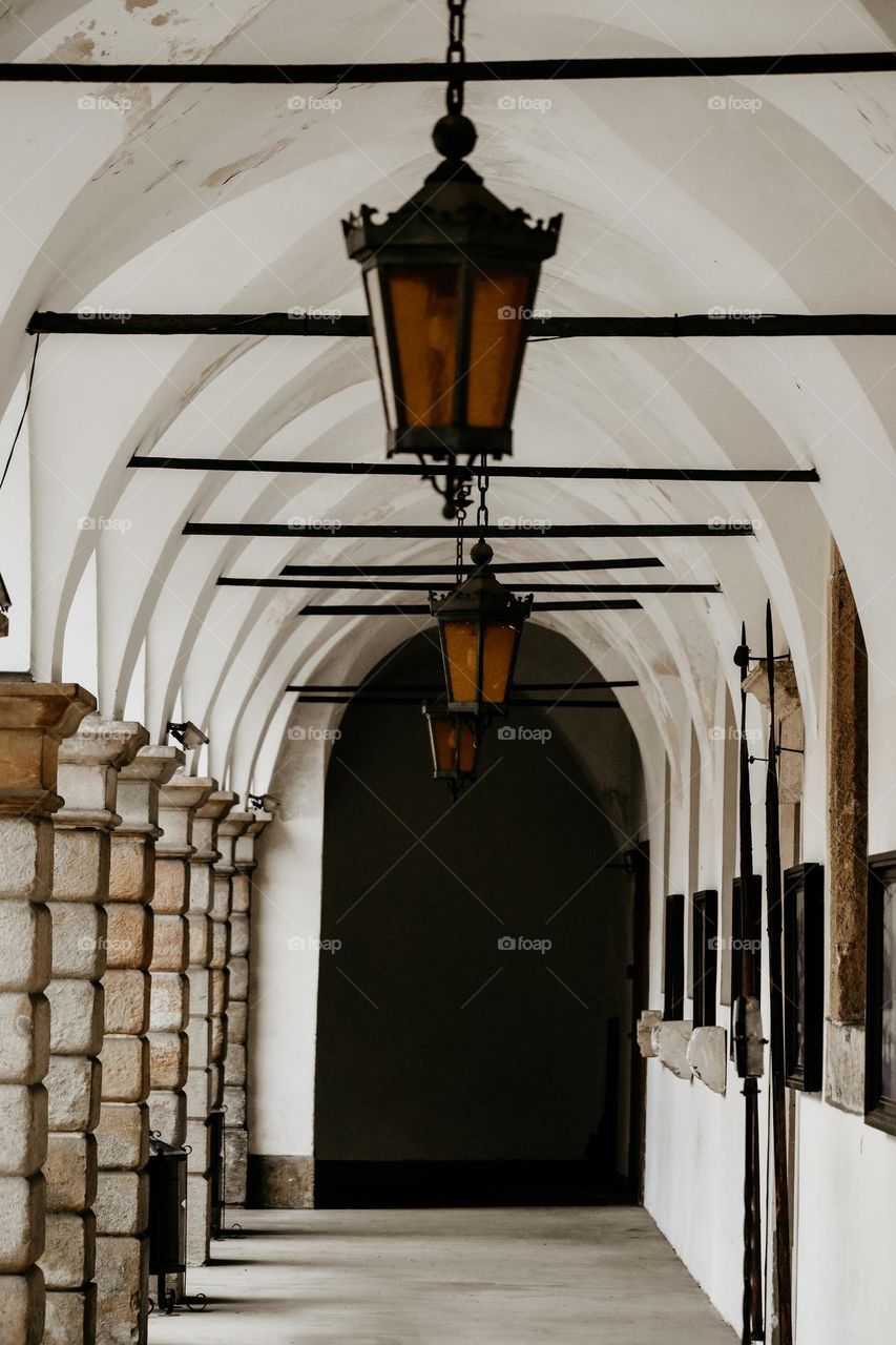 Palace alley with columns.