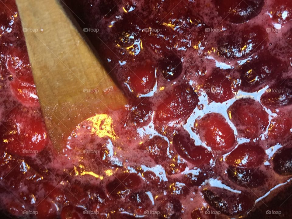 Fresh cranberry sauce