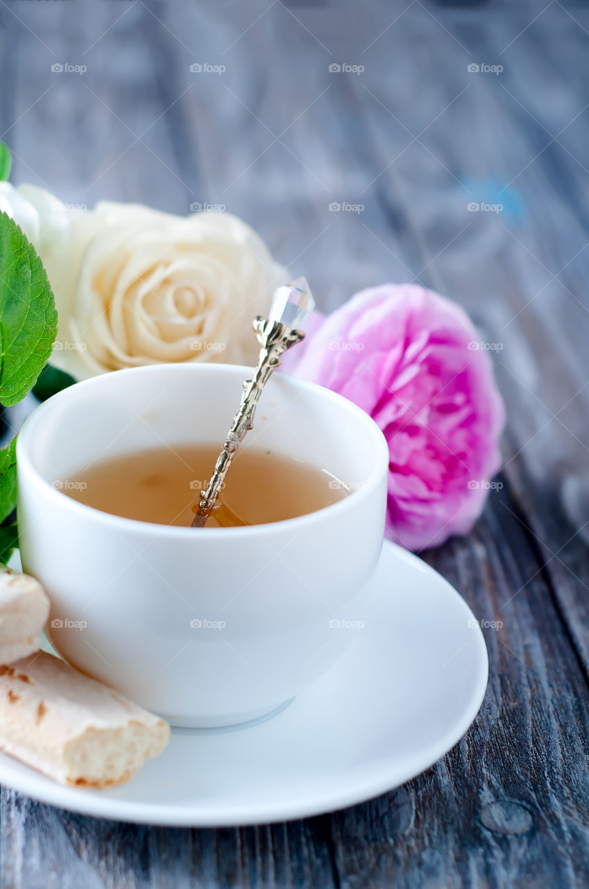Tea with flowers