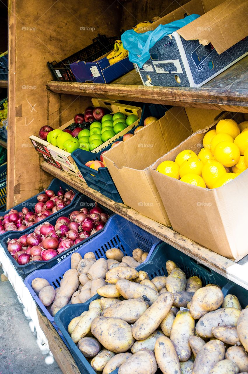 Fruit market 