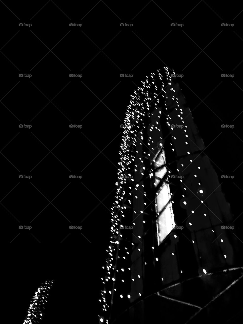 "The most colorful thing in the world is black and white, it contains all colors and at the same time excludes all."
~ Vikrmn, 10 Alone