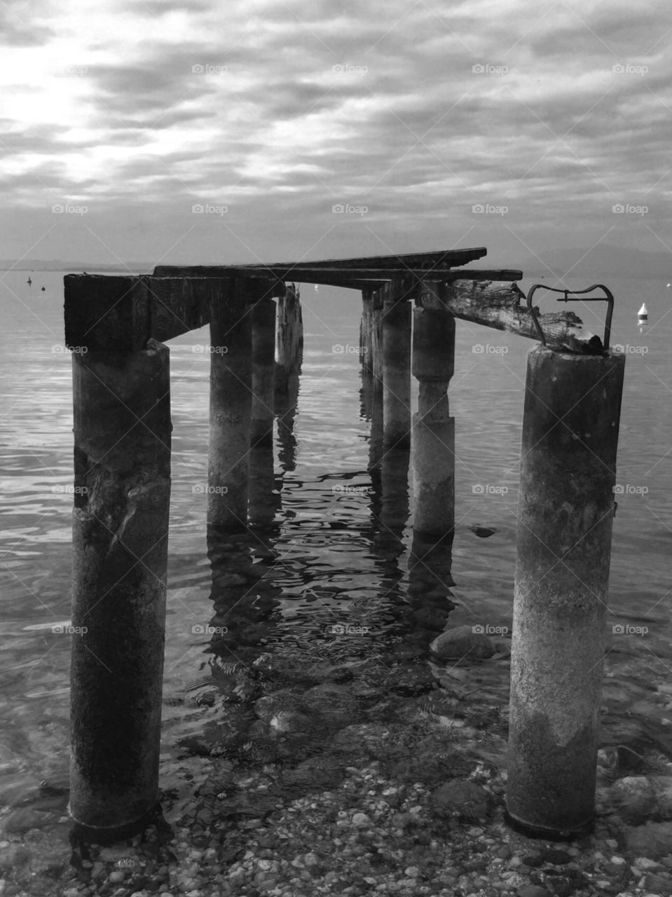 Lonely pier 