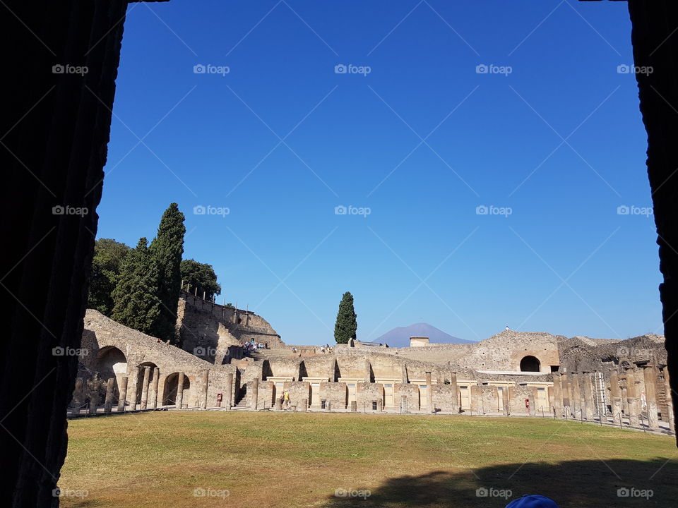 Pompei gladiator barracks