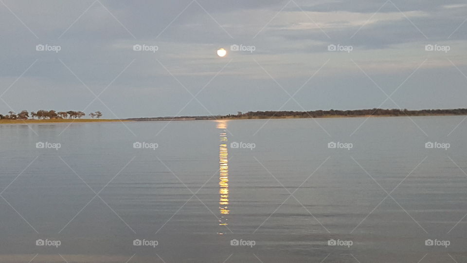 moon rise over Lake Summerville State Park Texas