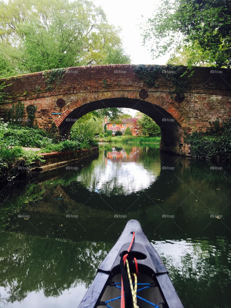 House with bridge frame 