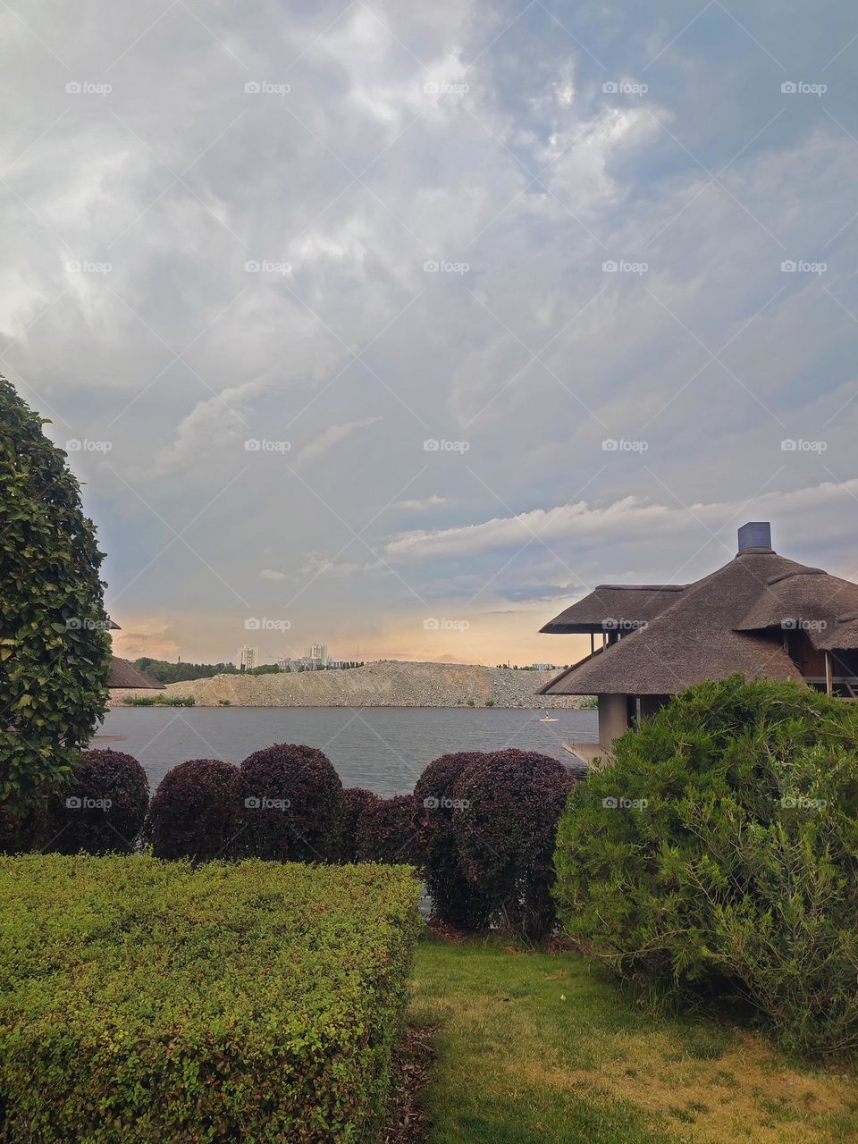 Photo of a beautiful river in the country of Ukraine