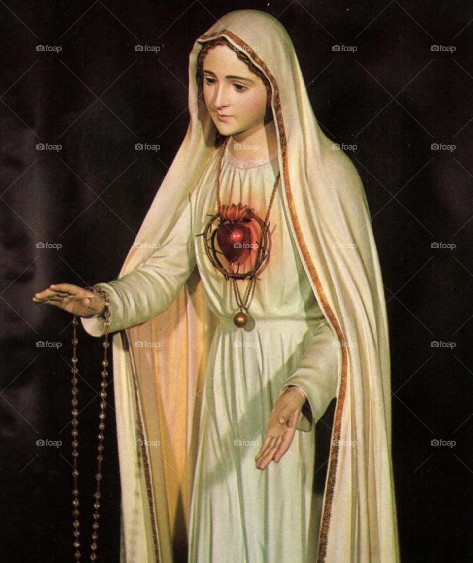 🙏 🇪🇸 Oh Maria, ruega por nosotros que recurrimos a ti.  Amén.  🇧🇷 Ó Maria, Nossa Senhora, rogai por nós que recorremos a vós. Amém. / 🇺🇸 O Mary, pray for us that we turn to you.  Amen. / 🇮🇹 O Madonna, prega per noi che ci rivolgiamo a te. Amen. 