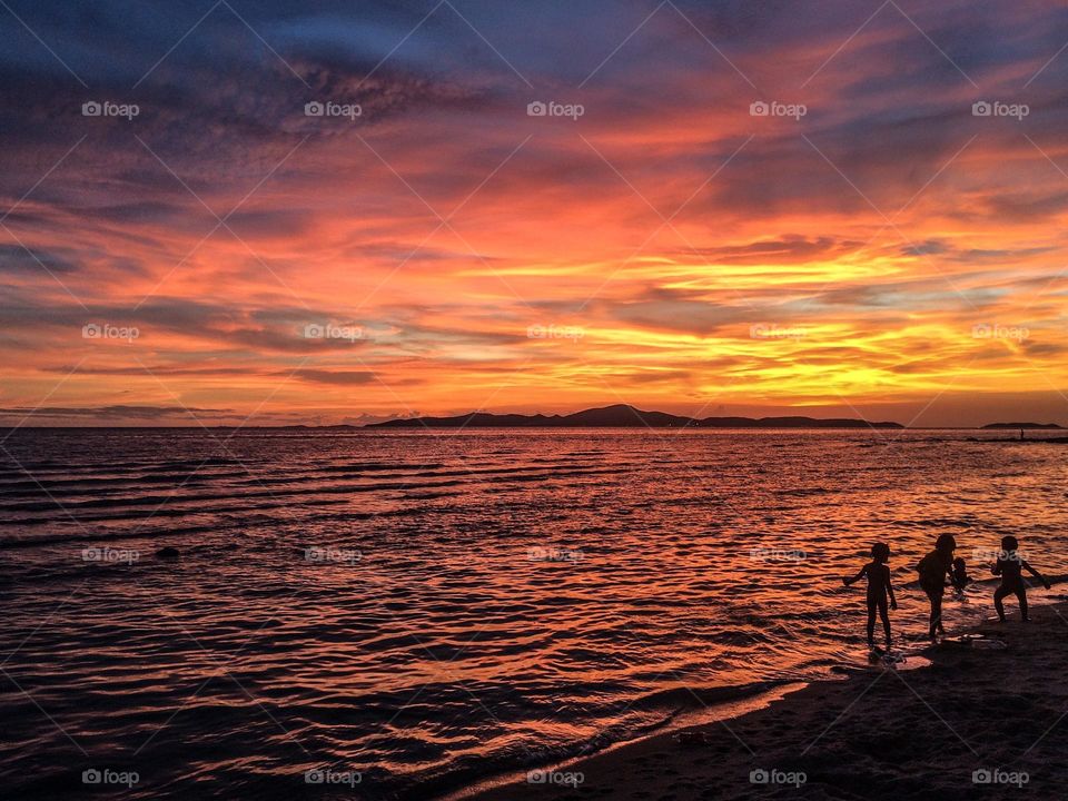 Beautiful sunset that creates amazing colours in the sky