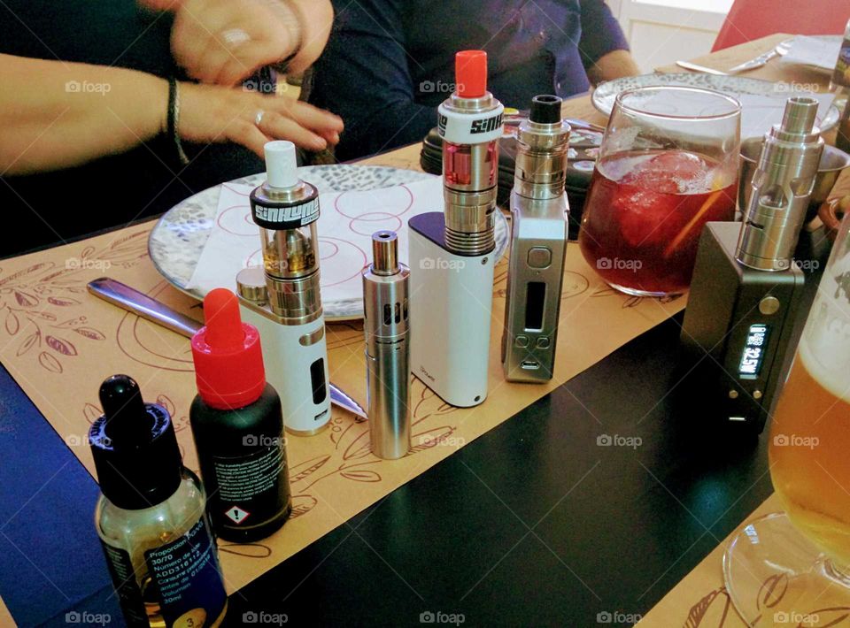 electronic cigarretes