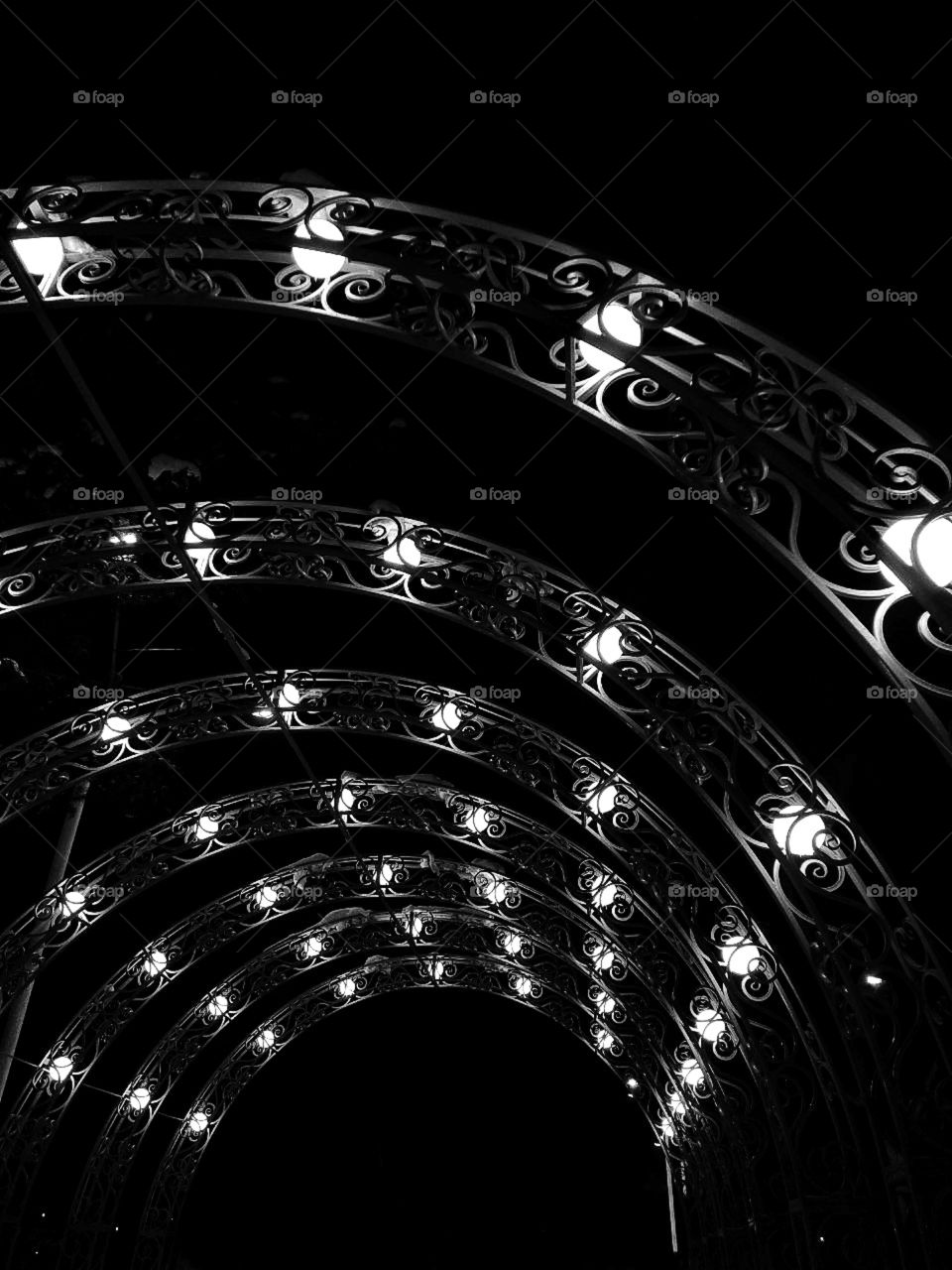 arch. lights.