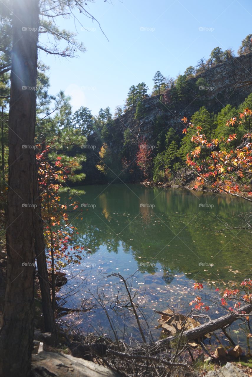 Autumn Lake. Beautiful lake at Pinnacle Mnt. State Park in Arkansas