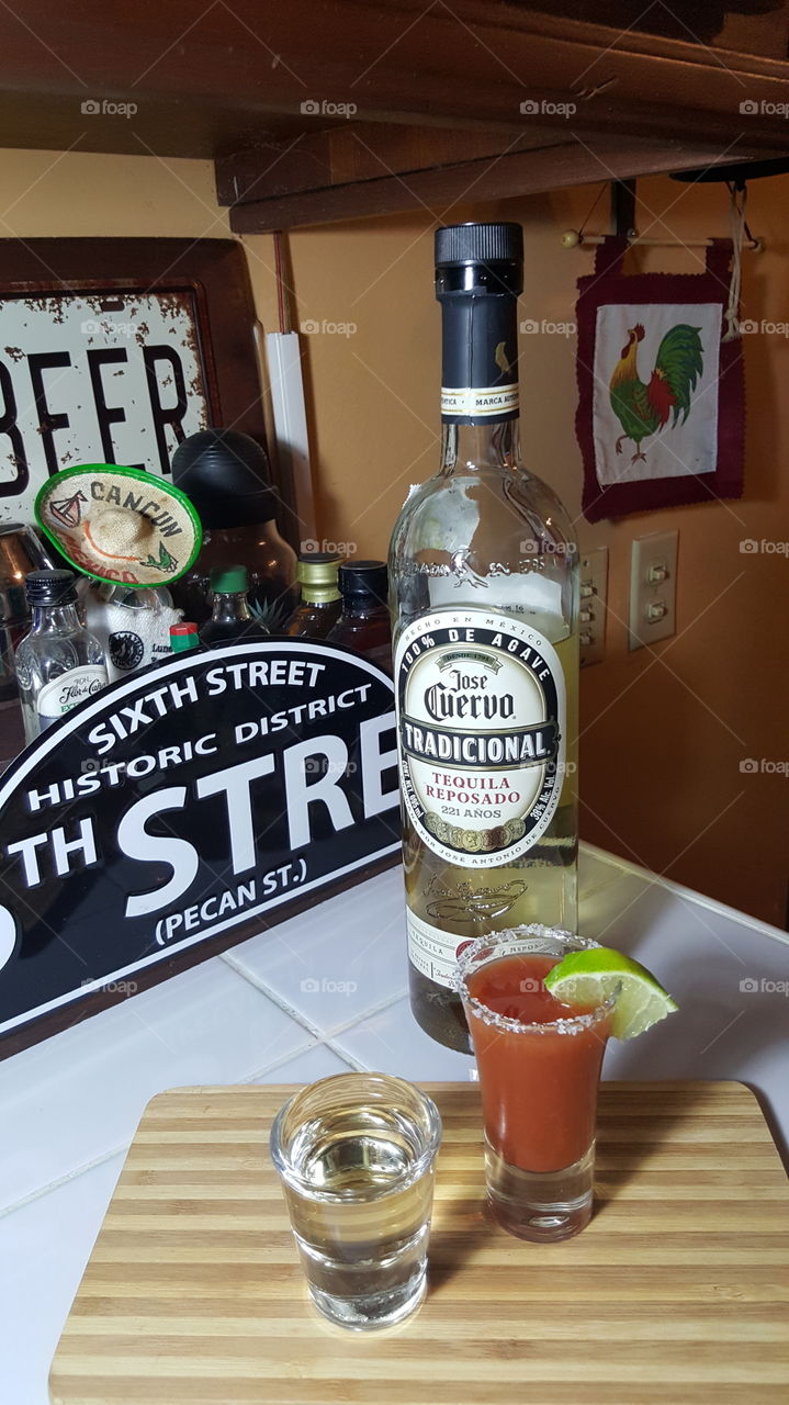 Mi Tequila con Sangrita 2