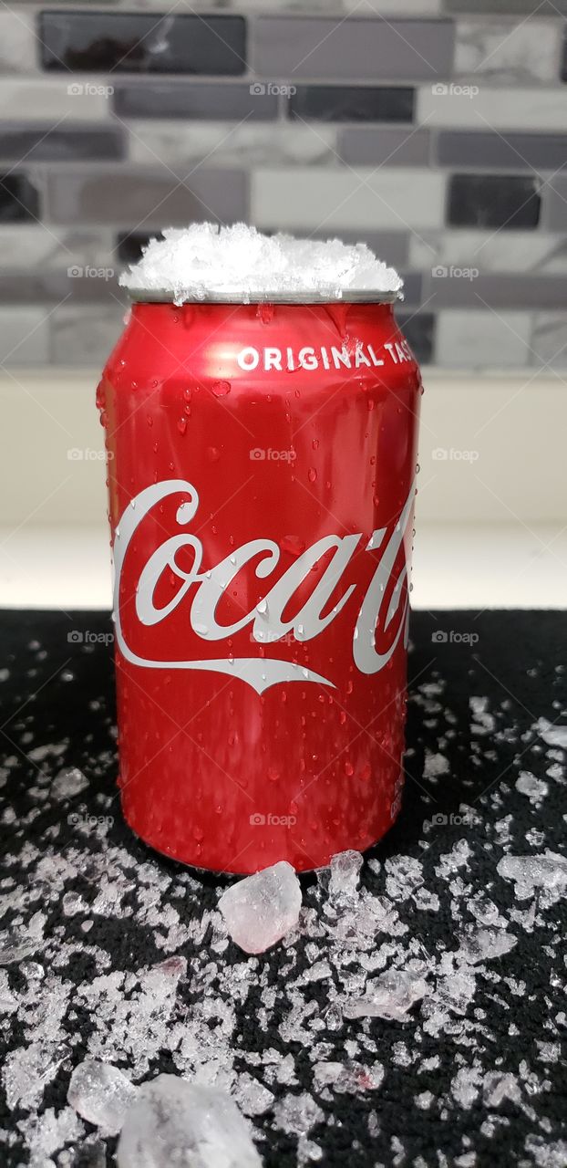 Coca-Cola Can with ice 🧊