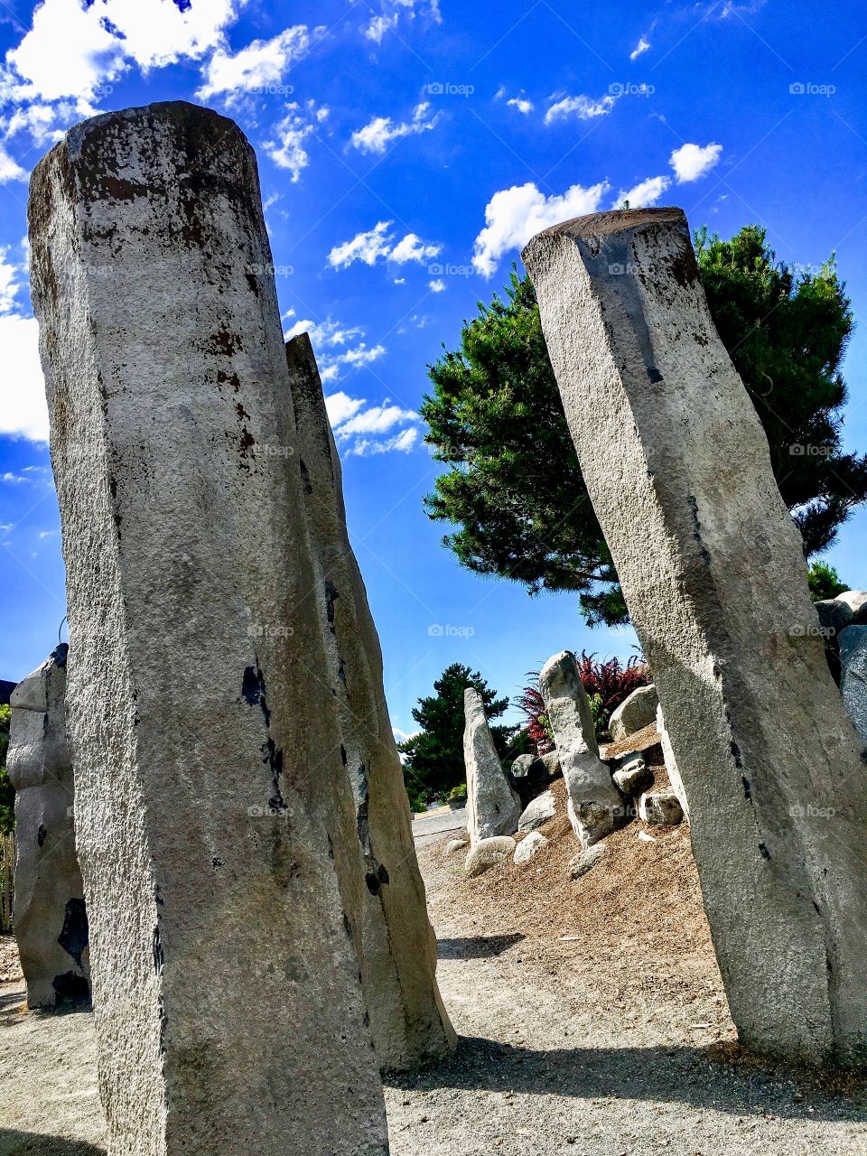 Reaching Out in Memory 