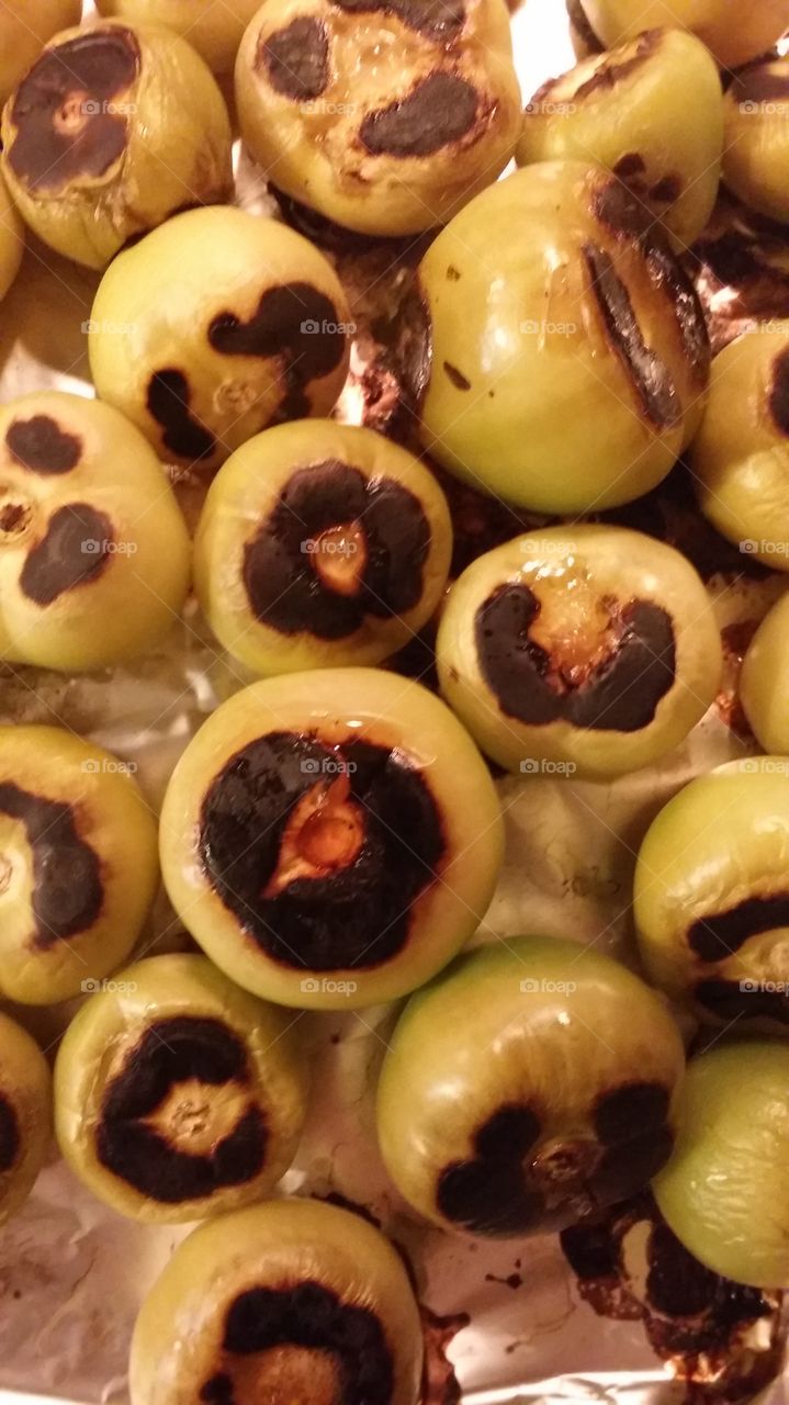 roasting tomatillos