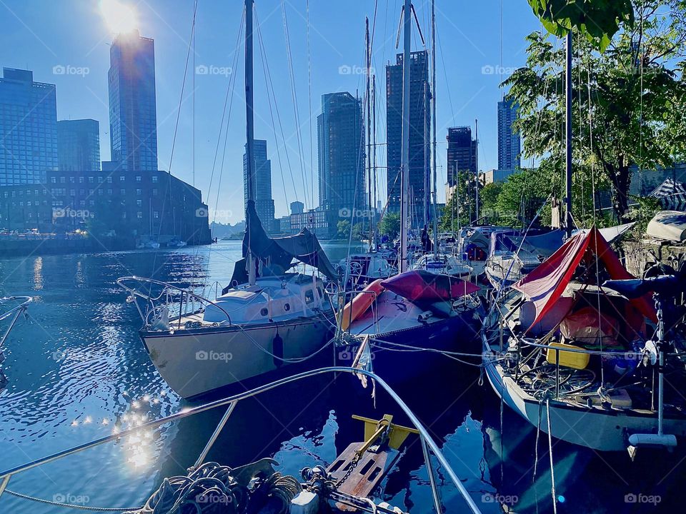 This is beautiful “Newtown Creek” by the “Pulaski Bridge” in LIC, Queens seen from aboard the “Salvation”, our “28 foot 1969 Luhrs” cabin cruiser on one of the last really warm Indian summer days in early October 2023. Hypnotic Productions