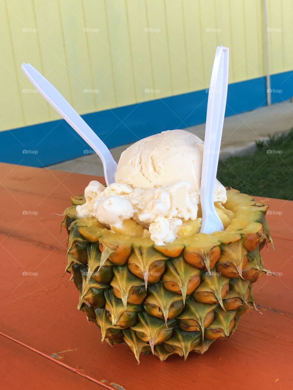 ice cream pineapple, Hawaii