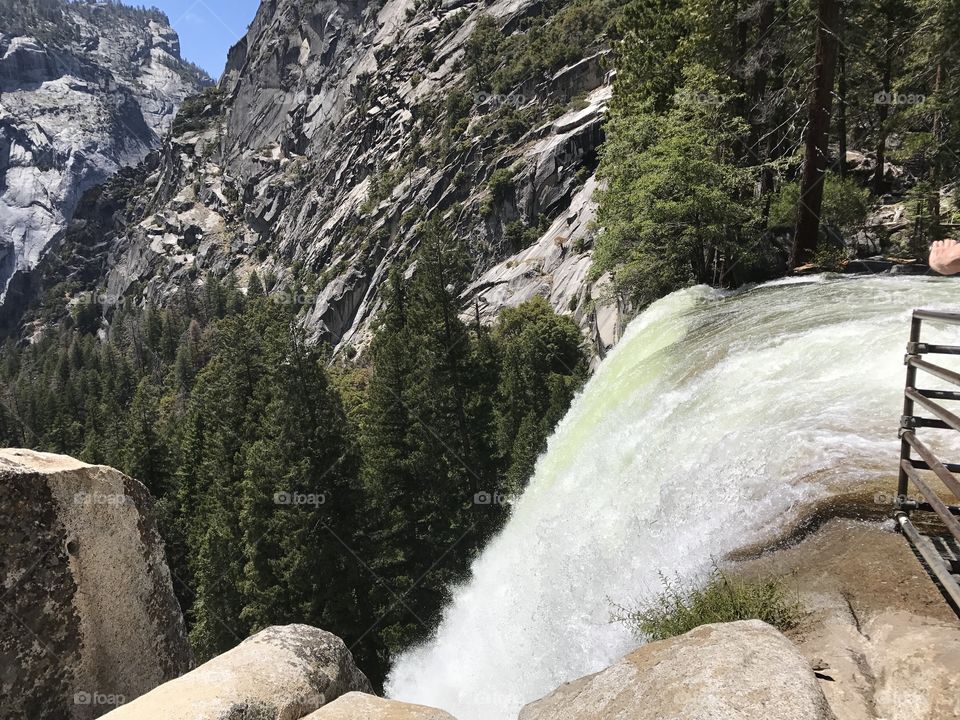 Yosemite hiking 