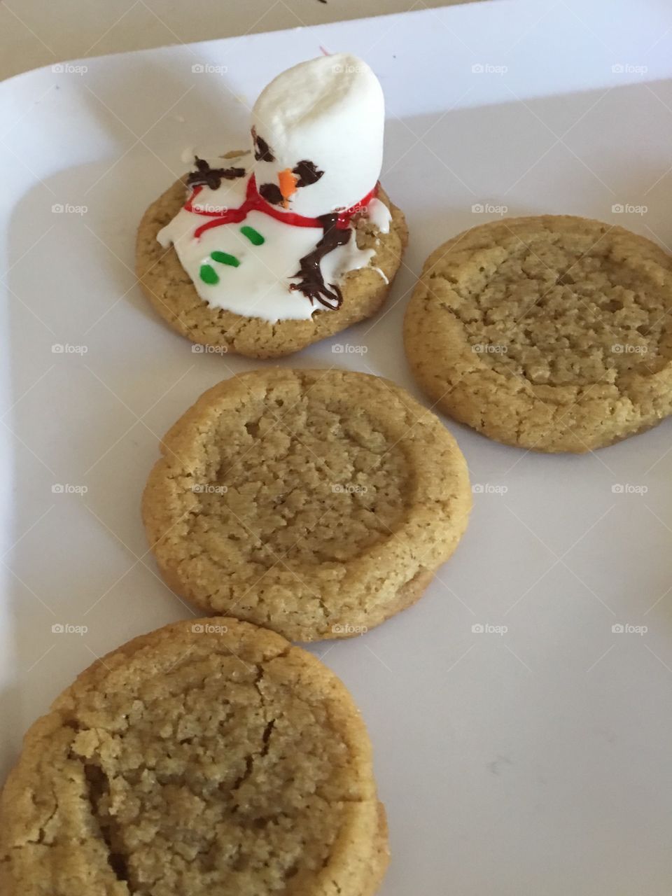 Melting snowman cookies