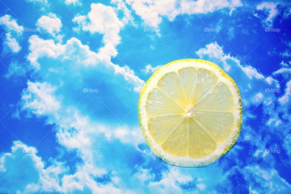 Lemons in the sky like diamonds