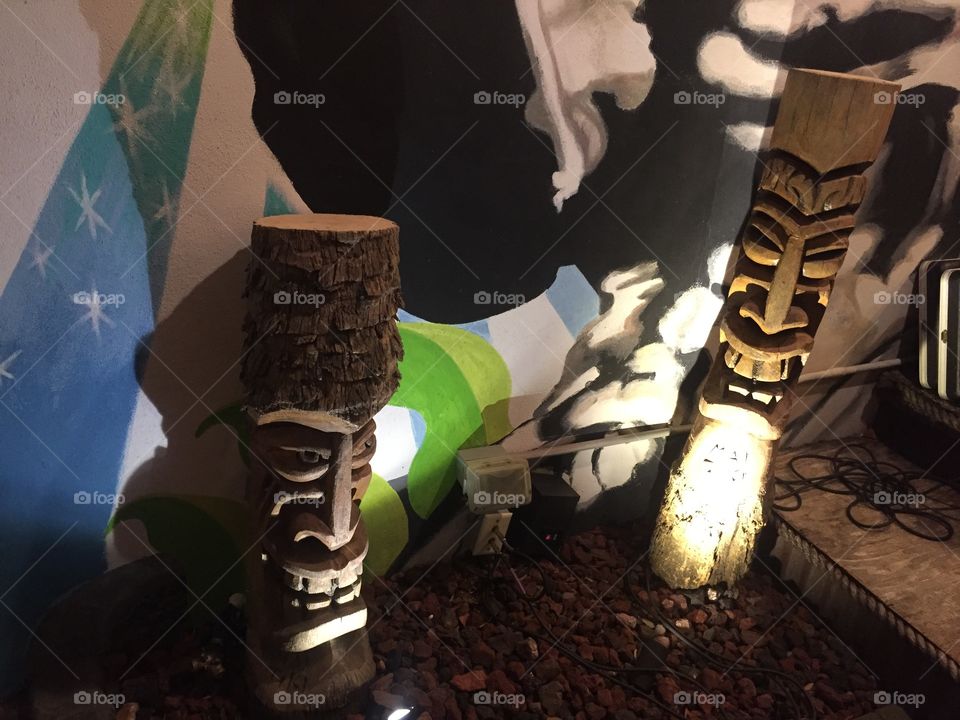 Tikis 