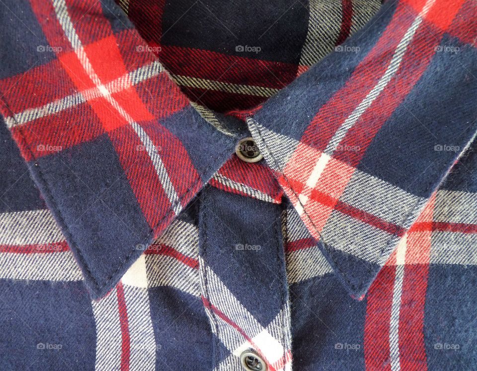 women's plaid shirt