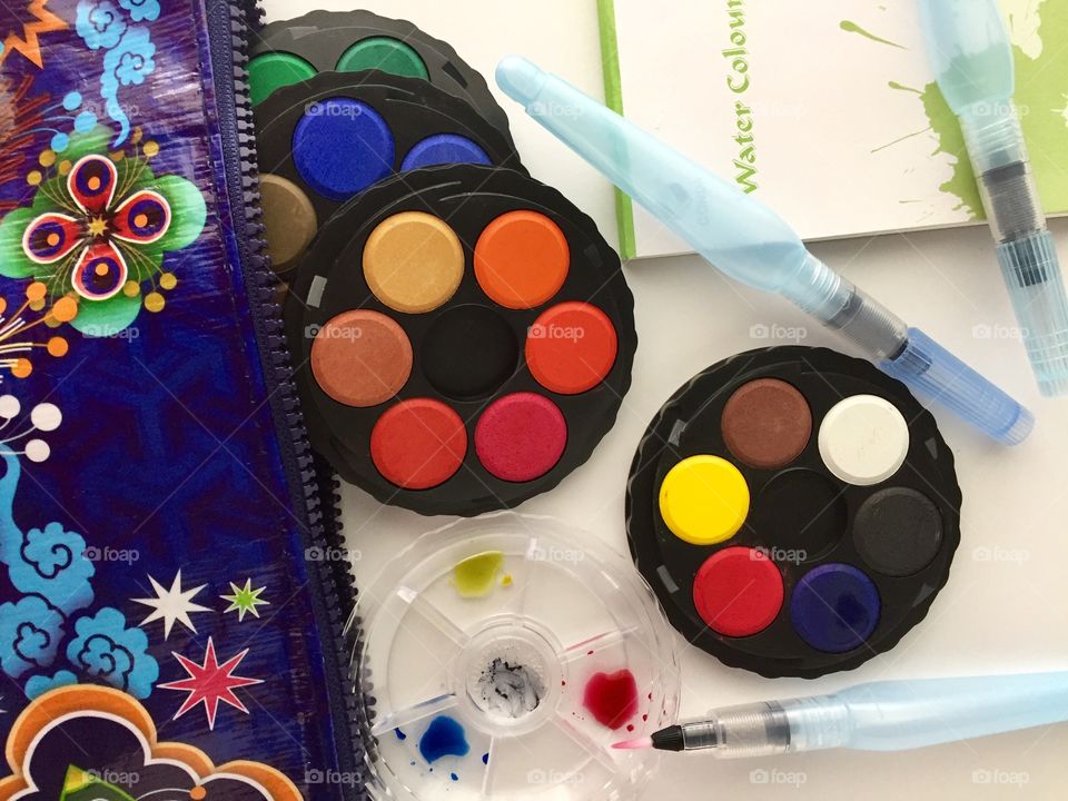 Arts & Crafts Supply - mini stacking travel watercolor  set,  water brushes, mini watercolor pad, and travel bag 