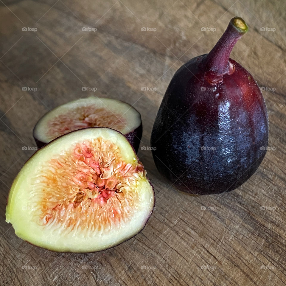 Figs on a wooden cutting board