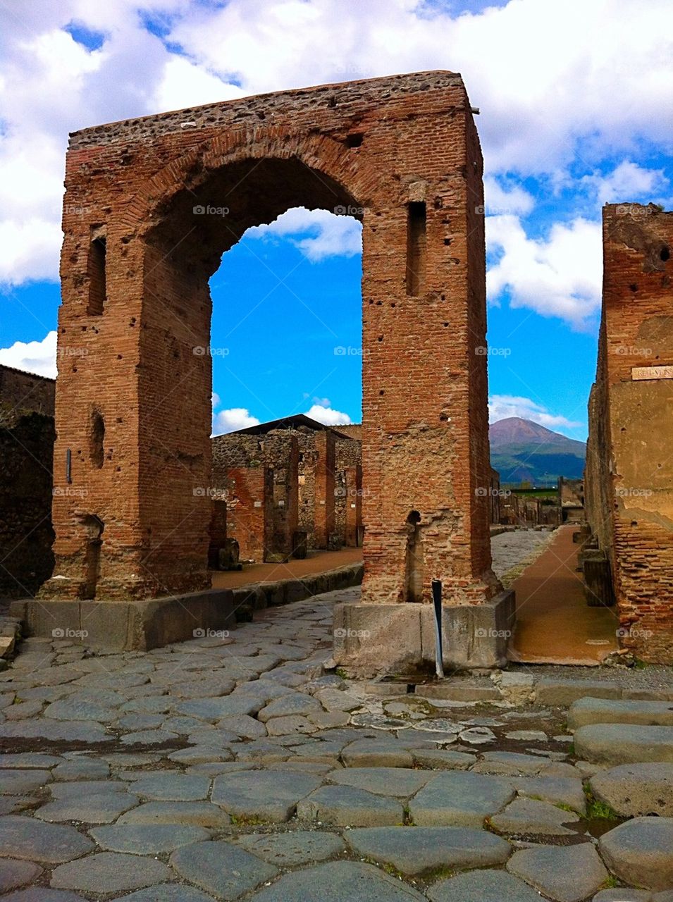 Gate in Pompei
