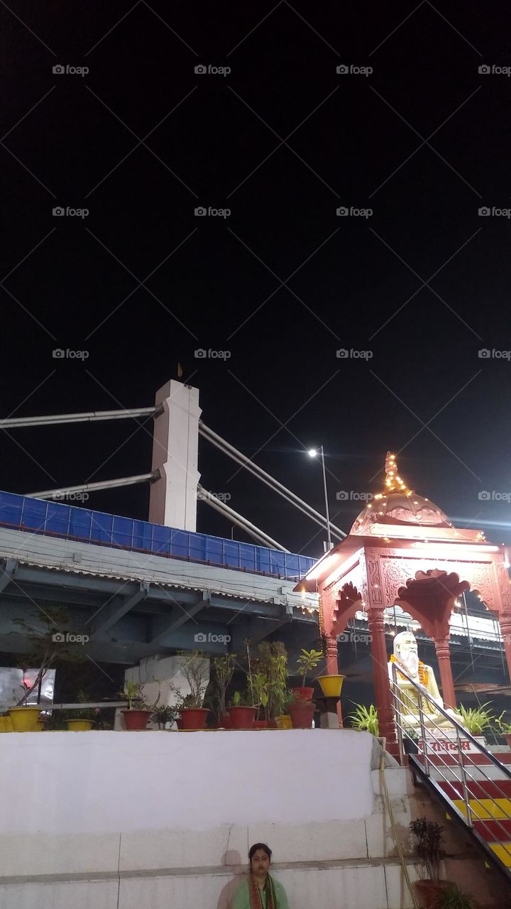 patna महावीर मंदिर के सामने