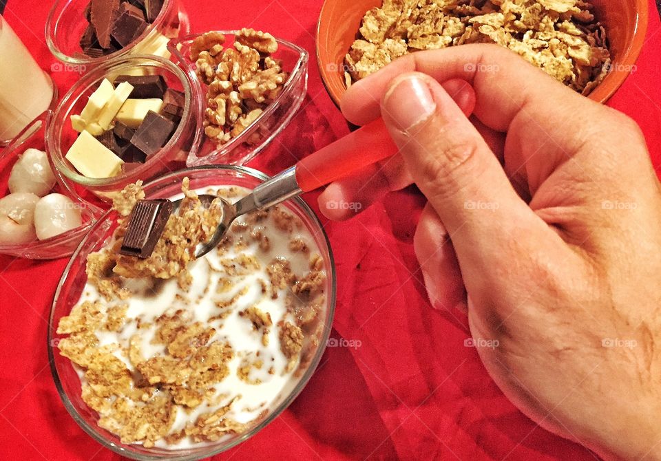 Flakes, walnuts and chocolate is the right flavor 