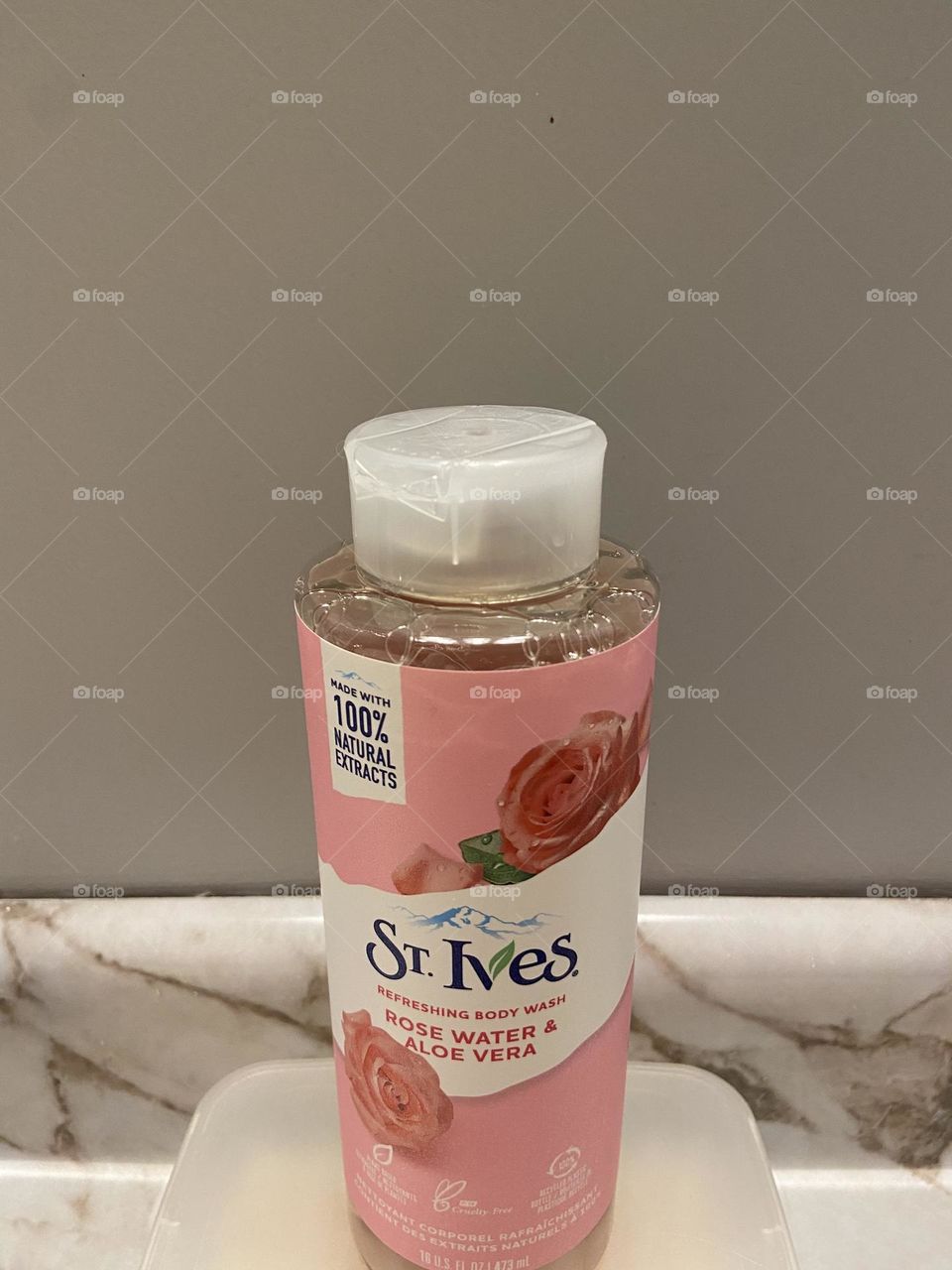 A photo of St. Ives Rose Water & Aloe Vera Refreshing Body Wash. I love body wash and this is one of my favorites. It’s light and nicely scented, and I love the packaging. It’s affordable too which doesn’t hurt. 