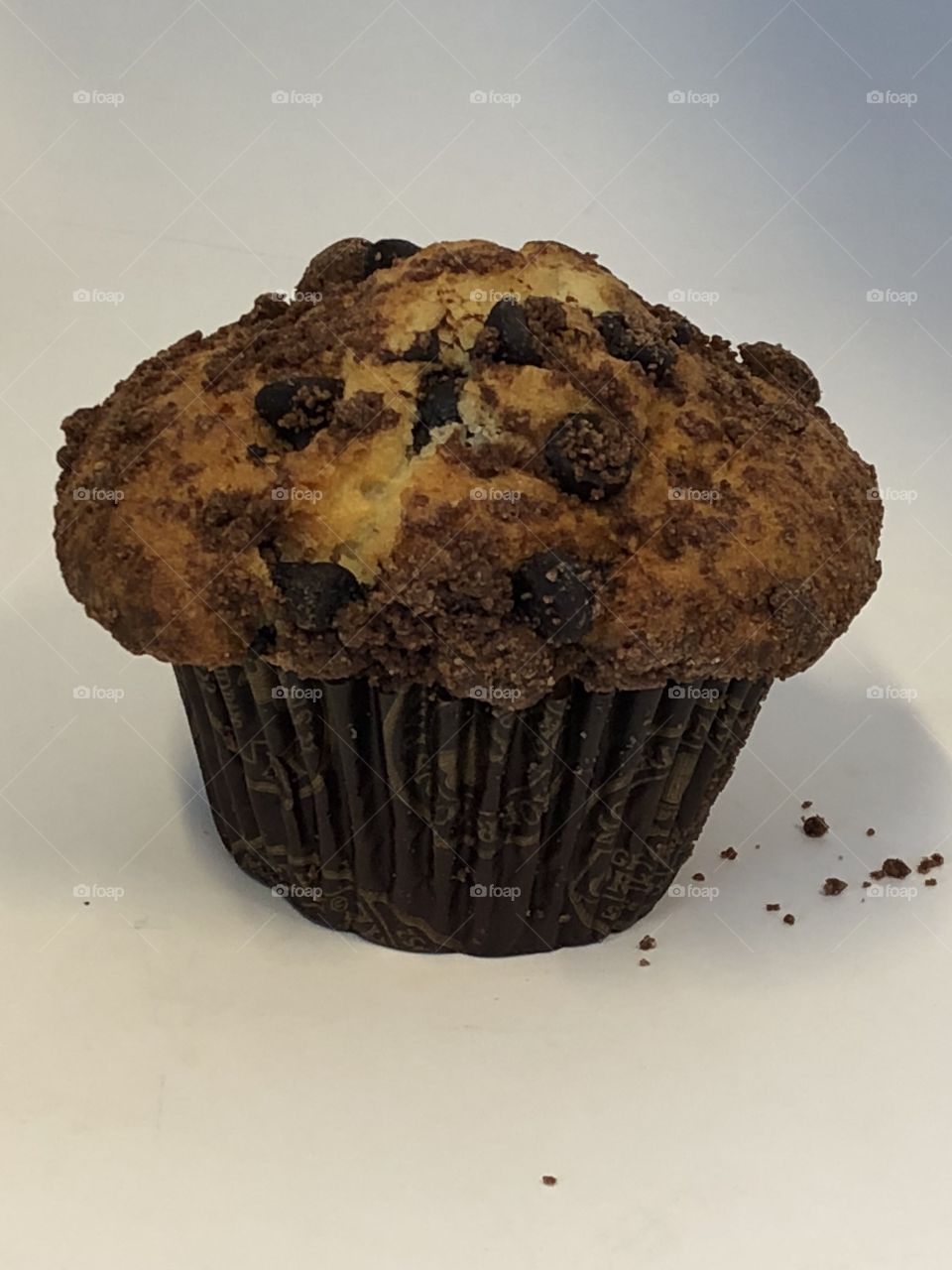 Banana chip muffin 