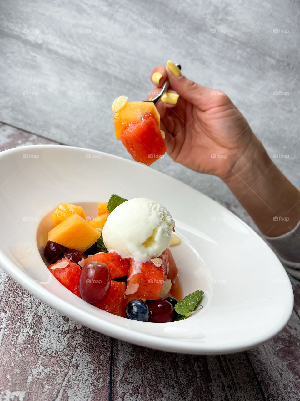 Fruits with ice cream