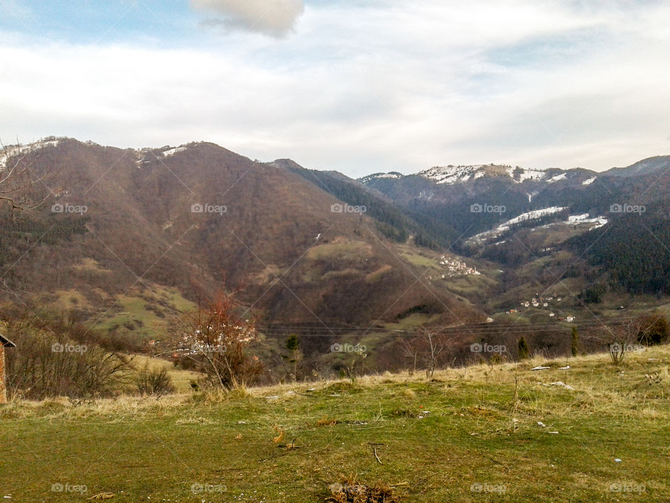 spoted by escaping from city to nature......