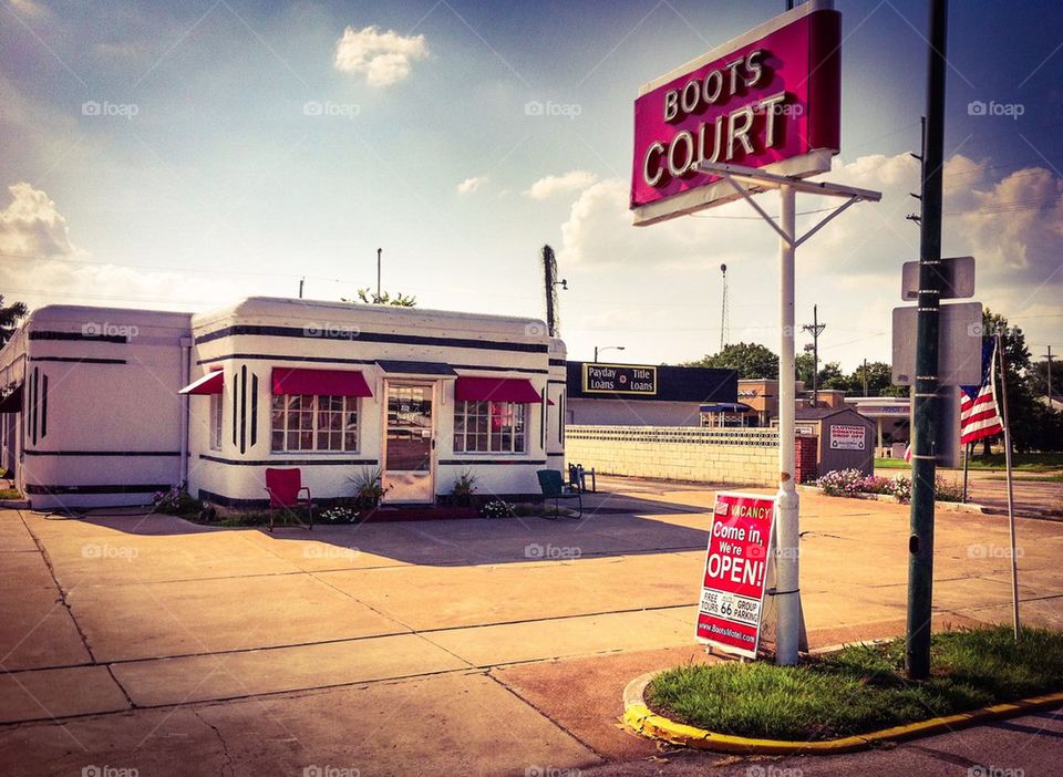 Boots court motel