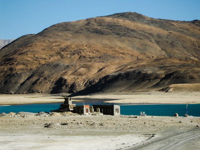 Exquisite view of lake and mountain in Leh, Ladakh, India.