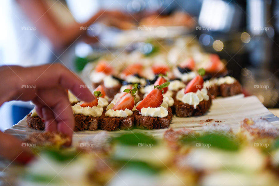 Cakes in a cafe.