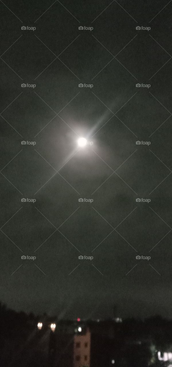 Walking in the MoonLight I'm thinking of you...👣❤️💫