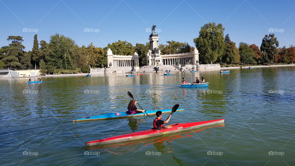 Ratiro Park river kayaking