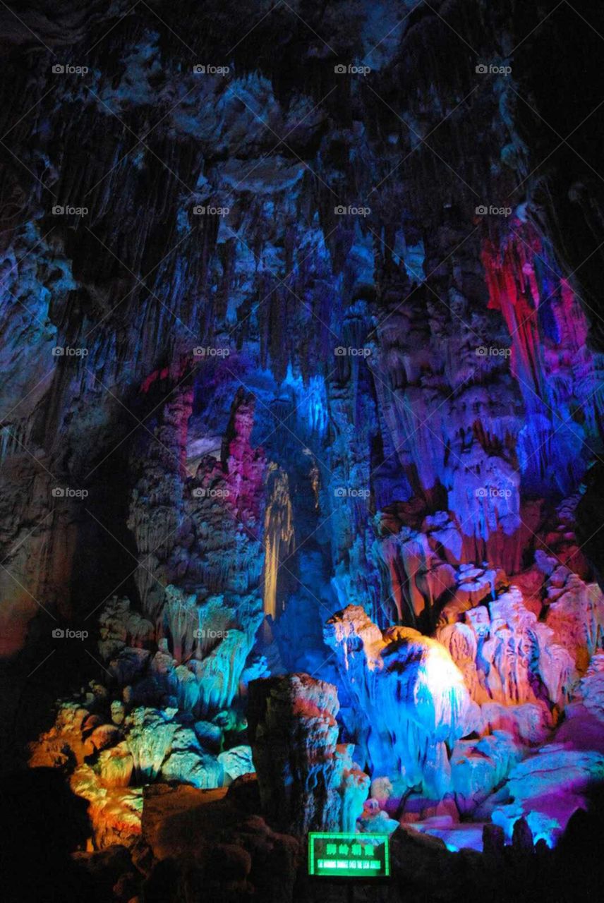 Guilin Caverns