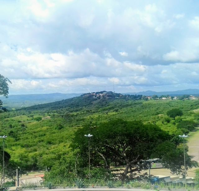 cidade vista de cima do padrueiro