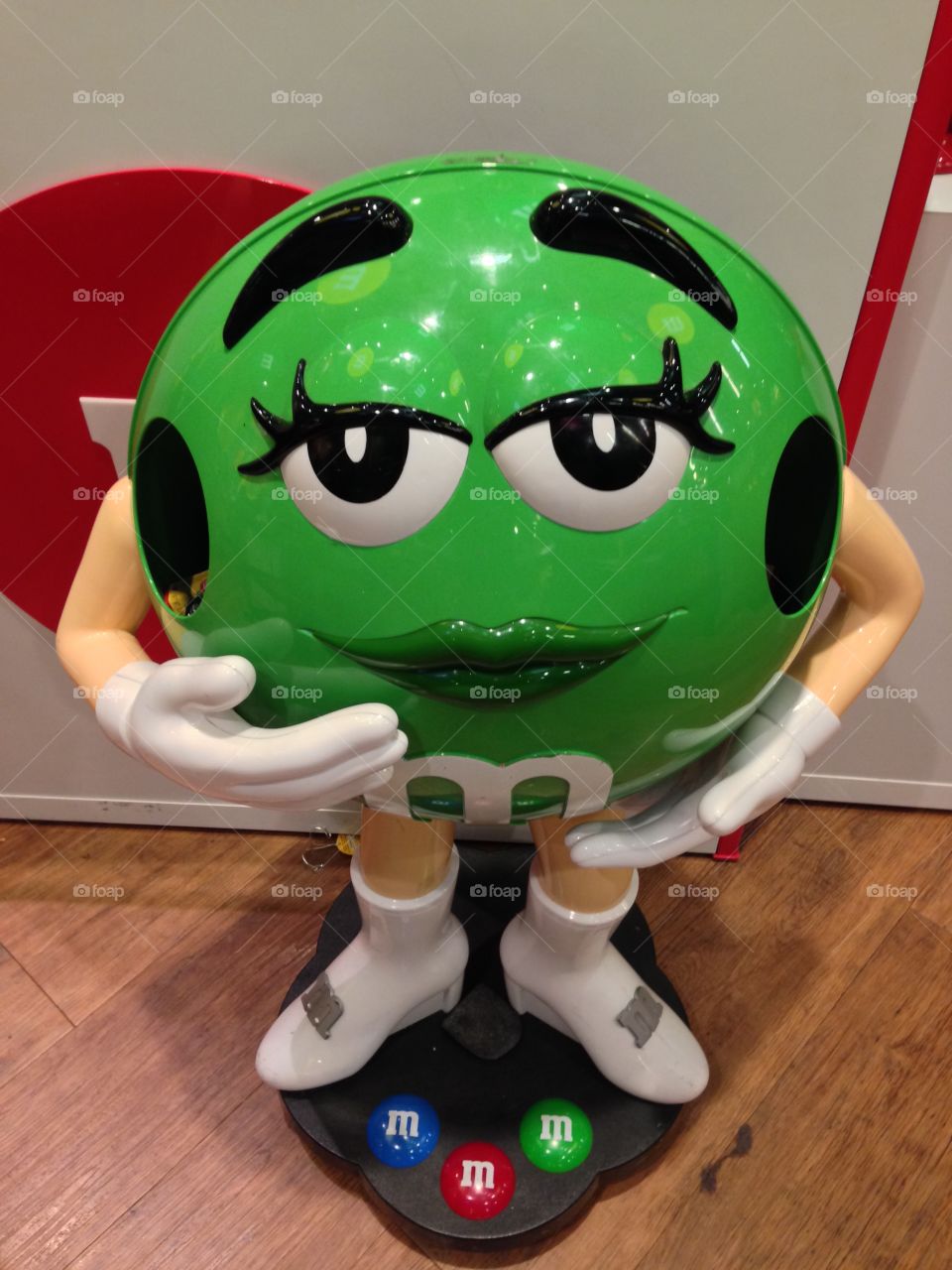 Chocolate 

Published by:
HappyBrownMonkey 