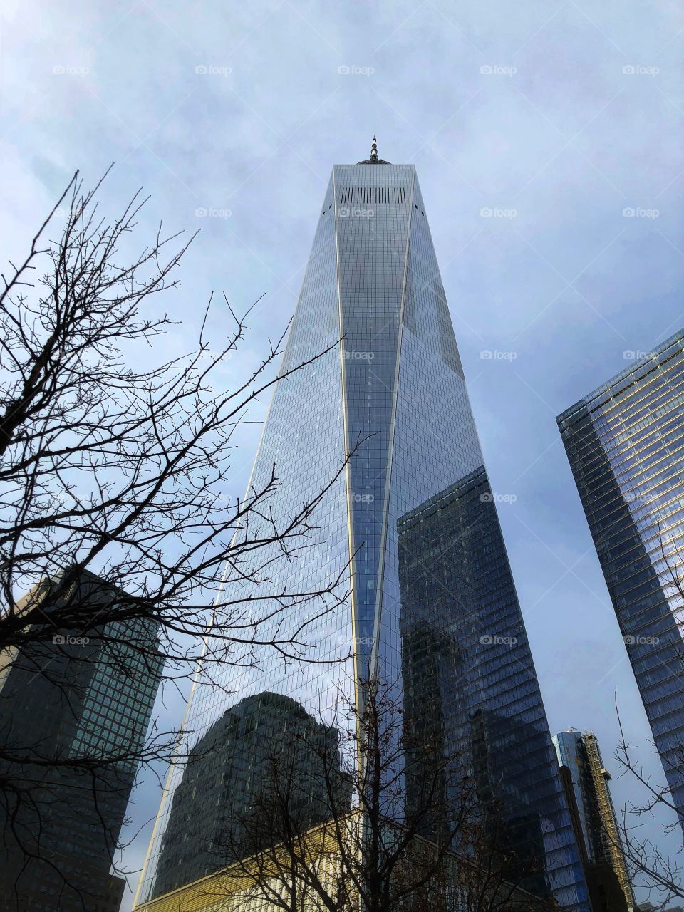 One World Trade Center, in a cloudy day. Impressive architecture. 