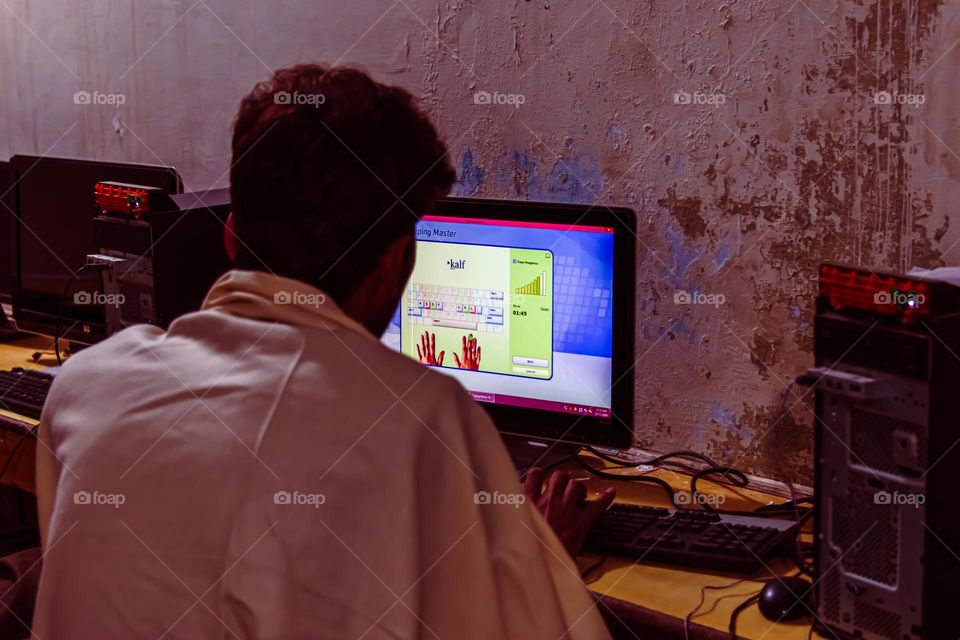 "Focused Learning: Mastering Typing Skills in a Classroom Setting"