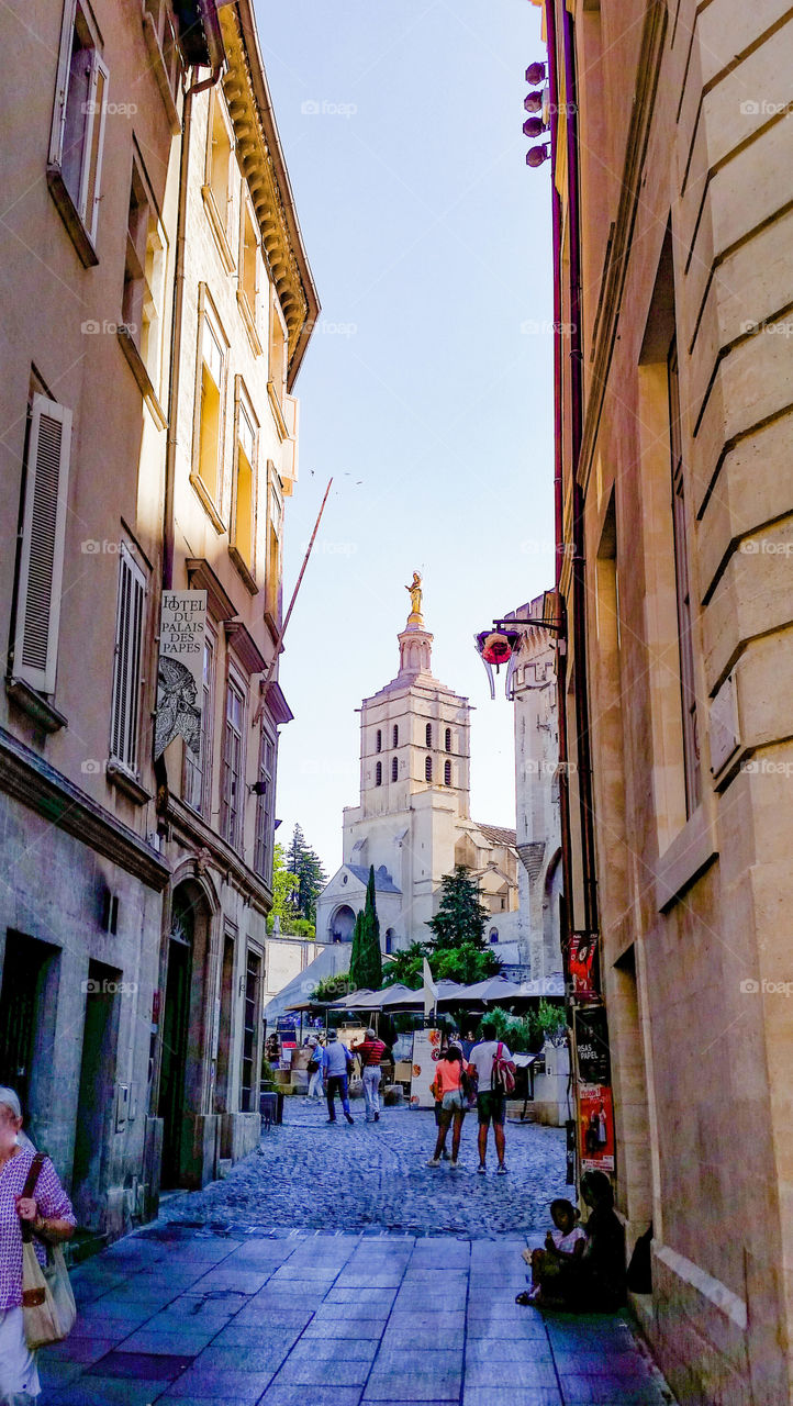 Une rue d'Avignon - France