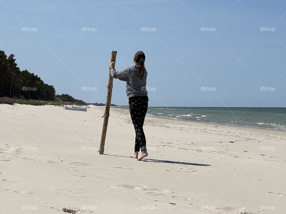 Kids playing on the beach 