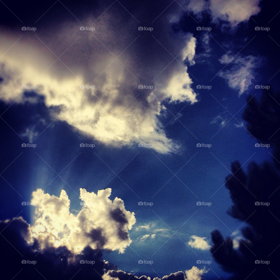 sky clouds sun rays london by fraggel