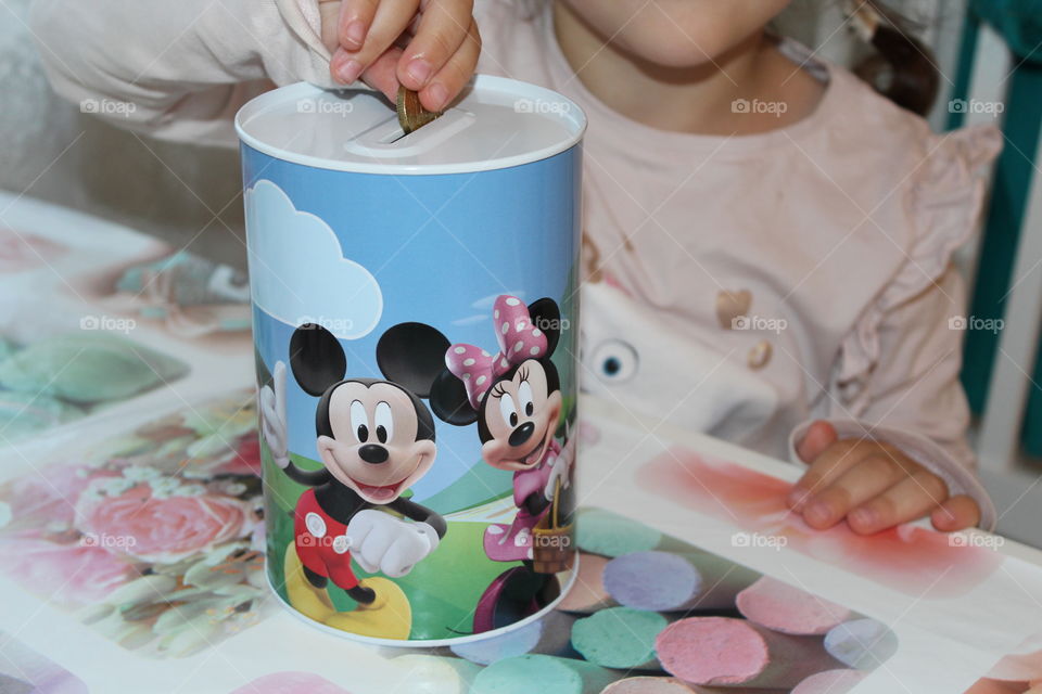 Необходимость. Nödvändighet.